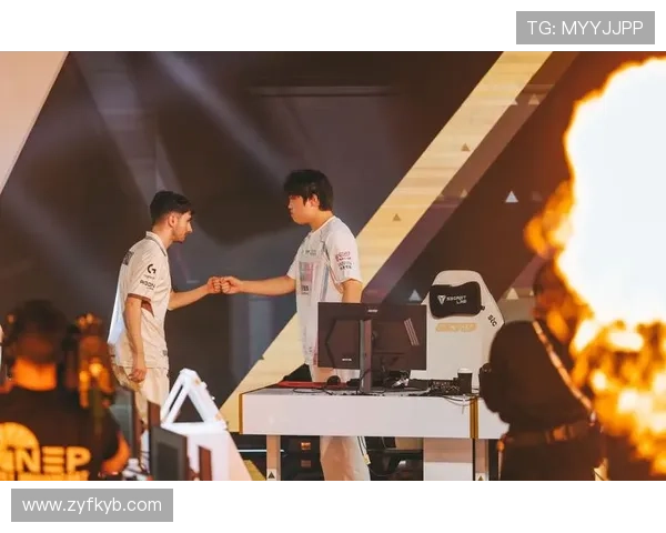 《2025年全球电竞赛事大盘点：新兴战队崭露头角，老牌战队迎来挑战》