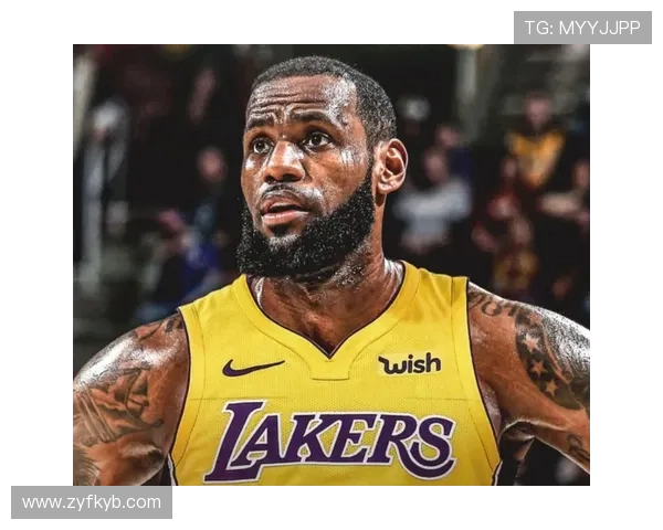 湖人队新赛季目标明确 詹姆斯携手浓眉志在总冠军再战荣耀